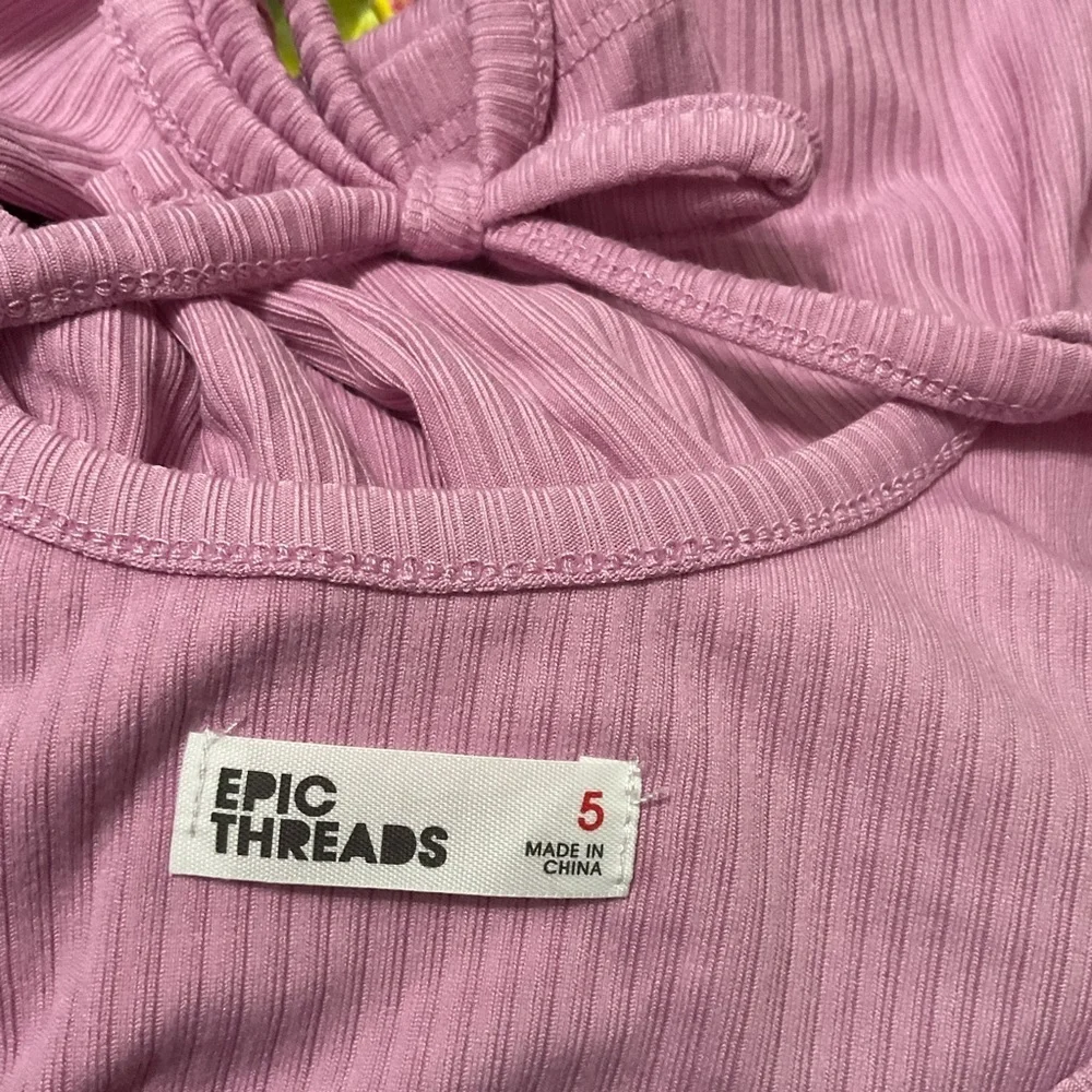 Epic Threads add touch